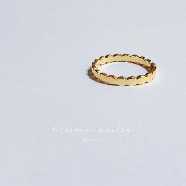 POLLY RING - MINIMALIST DAINTY BAND RING