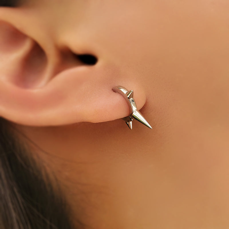 HOLLIE EARRINGS - TRIPLE SPIKES HUGGIE EARRINGS