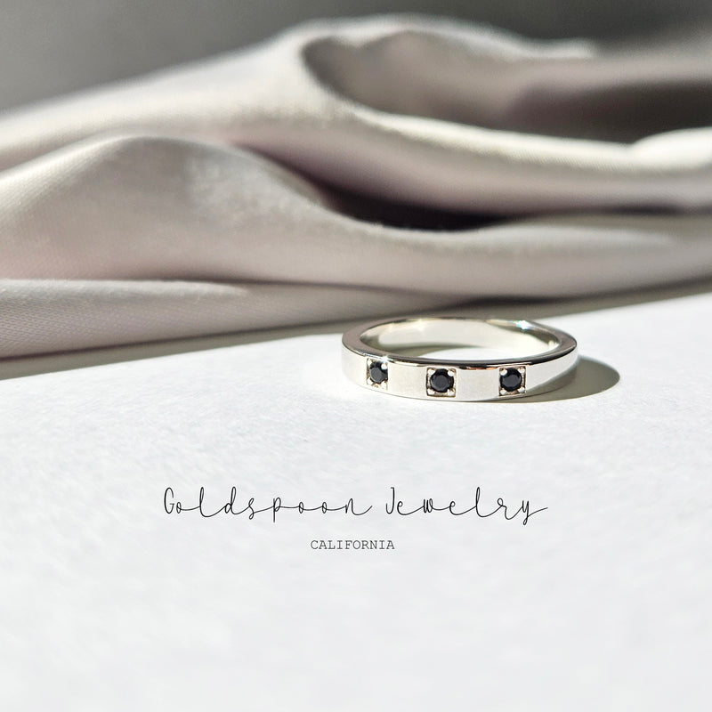 ARIEL RING