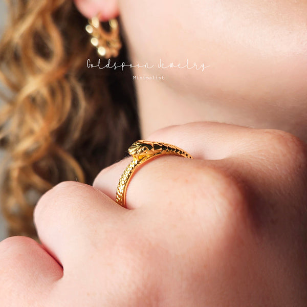 CHRISTINA RING