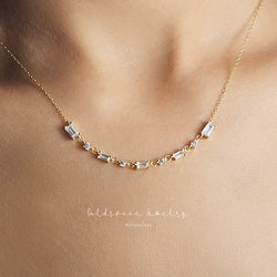 SEVYN NECKLACE - MULTI CRYSTAL DANITY NECKLACE