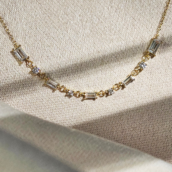 SEVYN NECKLACE - MULTI CRYSTAL DANITY NECKLACE