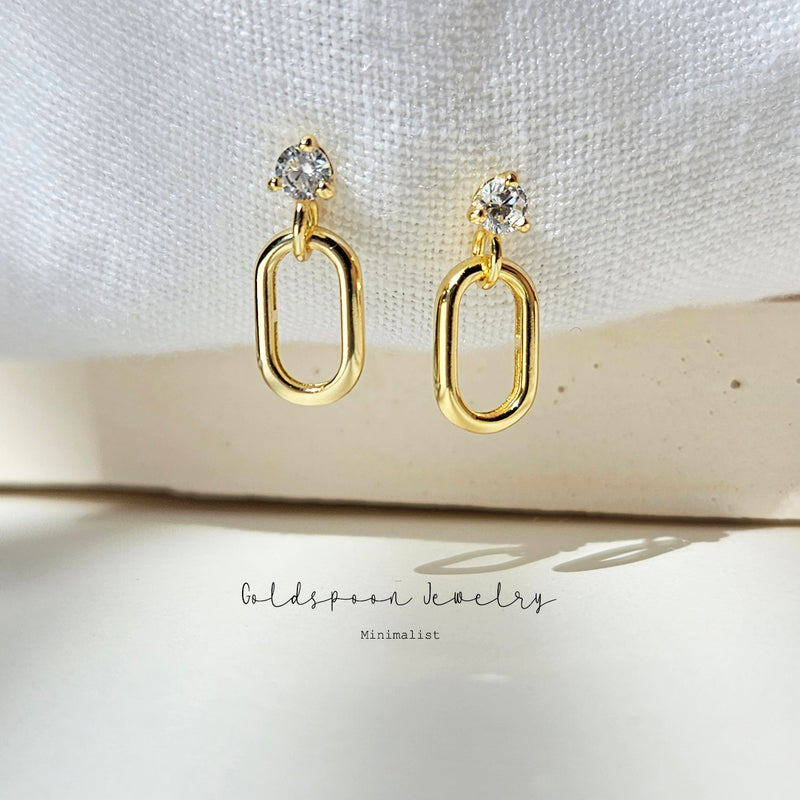 BONNIE EARRINGS - OVAL LINKED CRYSTAL DROP EARRINGS